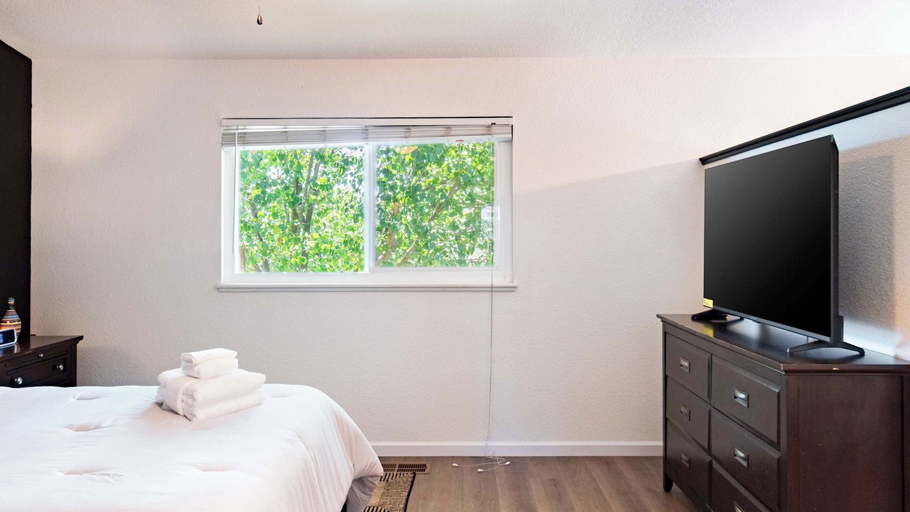 Photo of Bedroom in Copperopolis