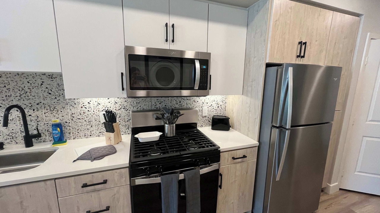 Photo of Kitchen in Midway District