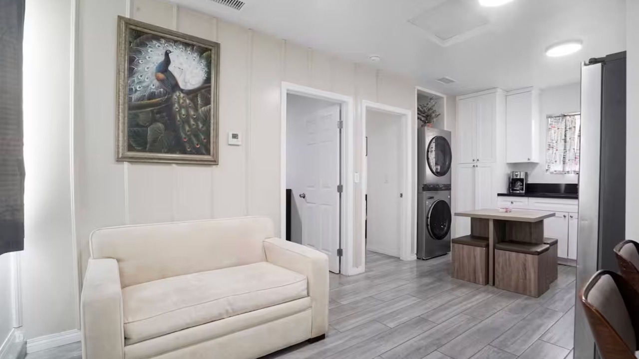 Photo of Livingroom in Canyon Country