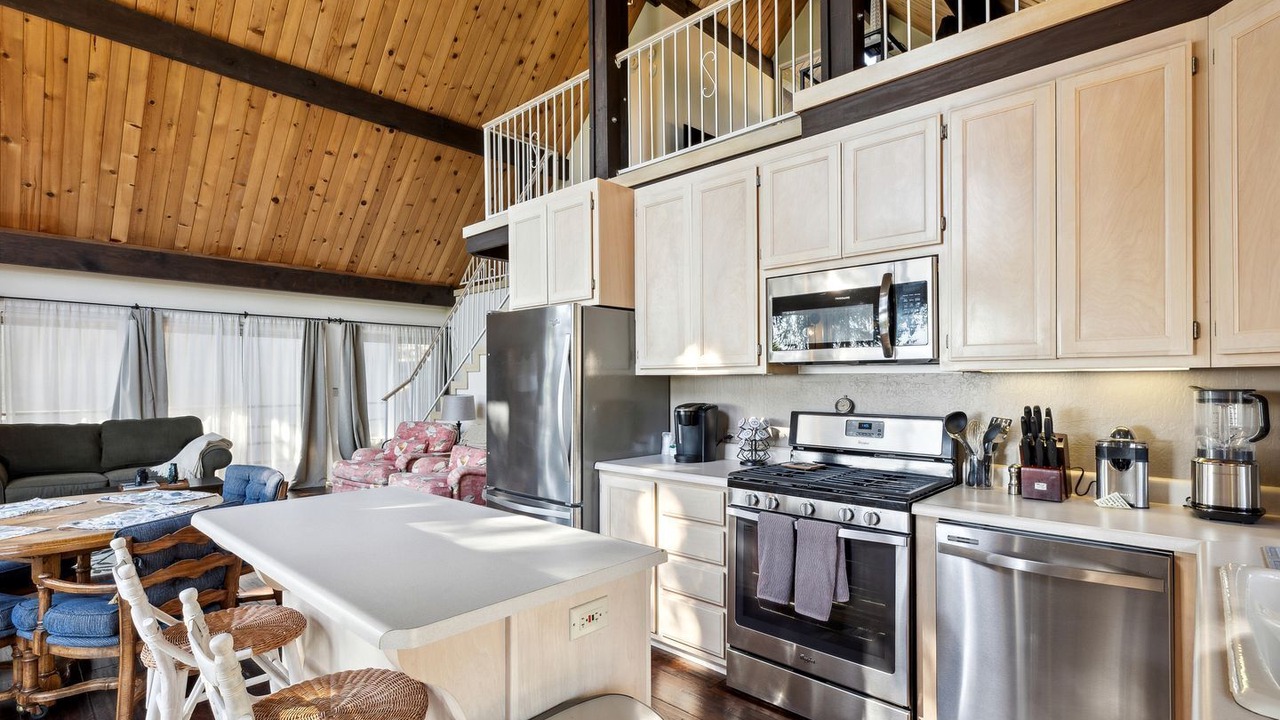 Photo of Kitchen in Kelseyville