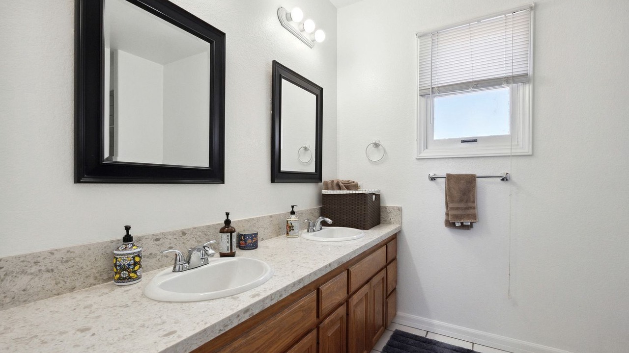 Photo of Bathroom in Townsite