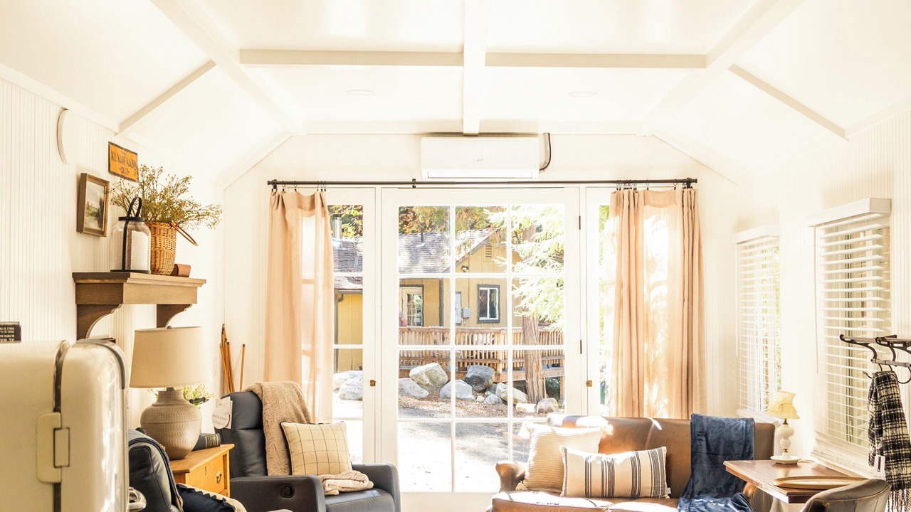 Photo of Livingroom in Forest Falls