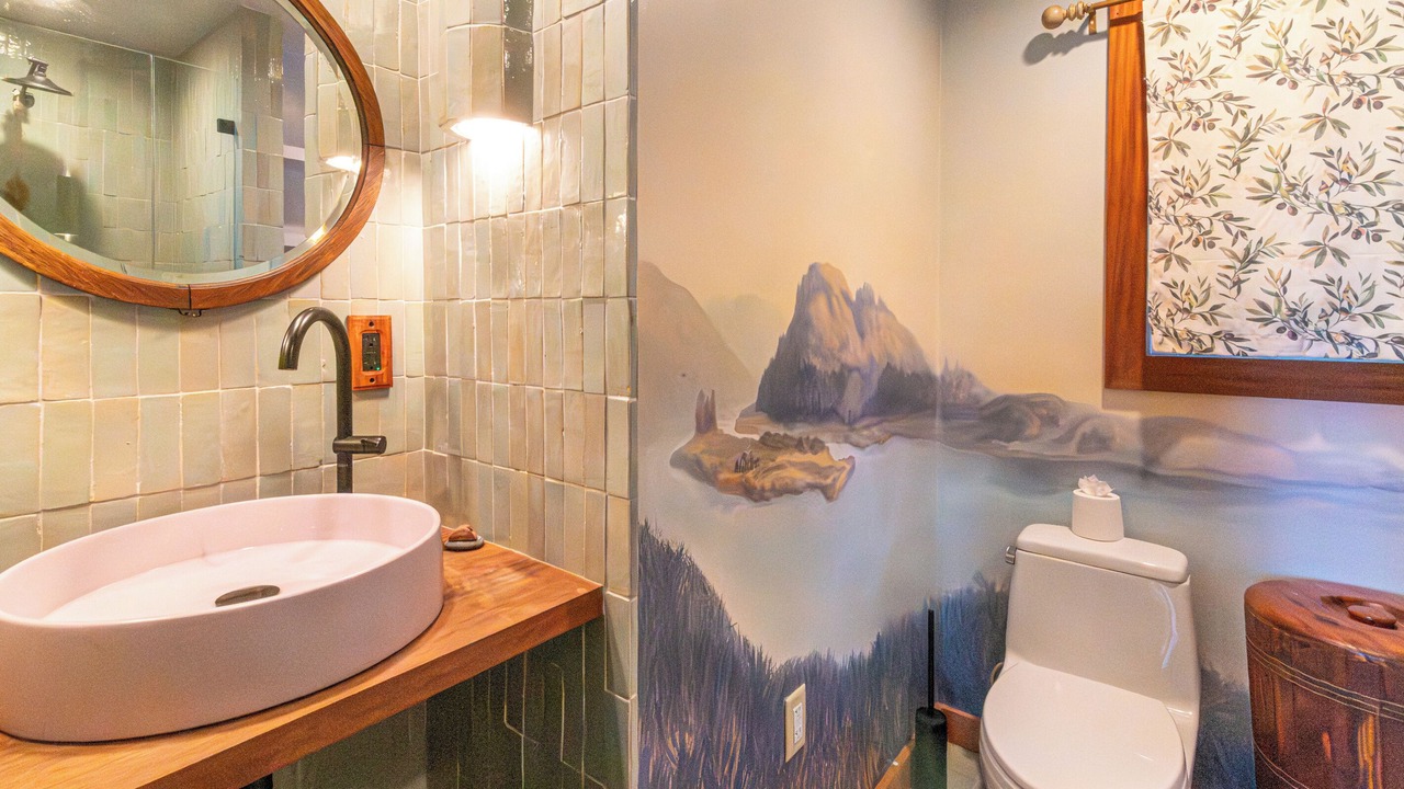 Photo of Bathroom in Jenner