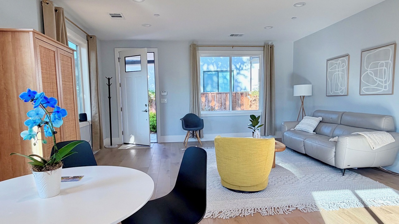 Photo of Livingroom in Willow Glen
