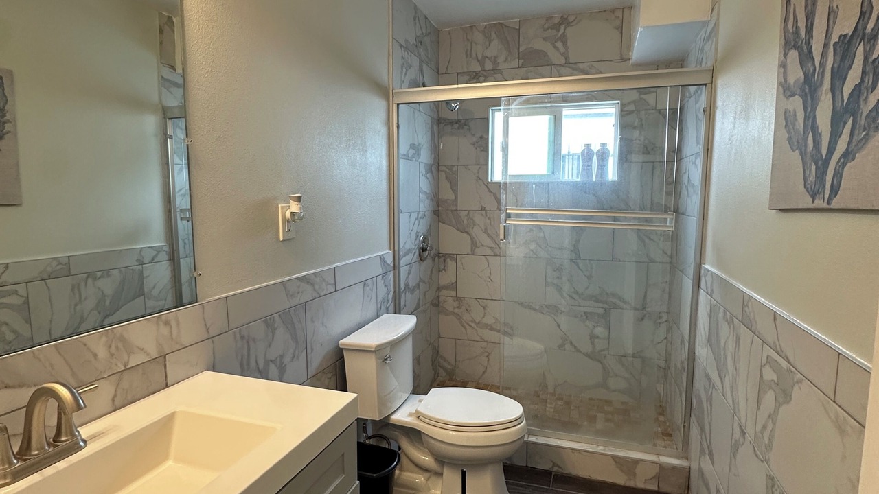 Photo of Bathroom in Lennox