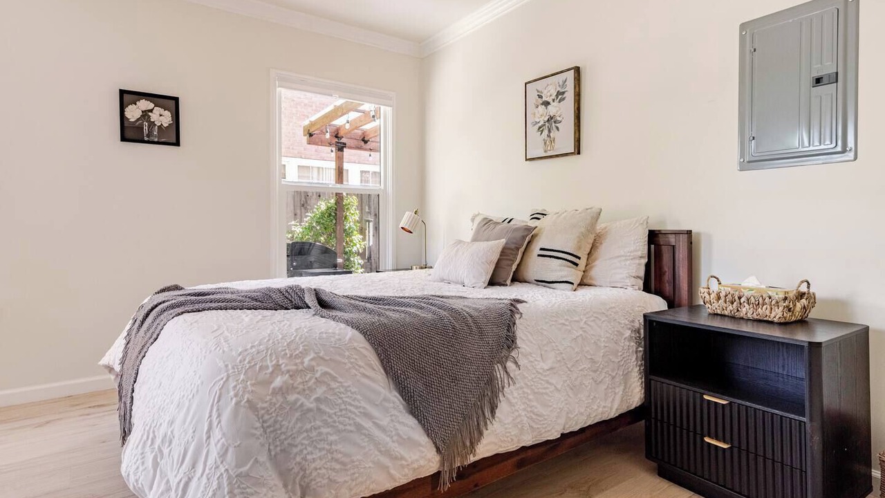 Photo of Bedroom in Downtown