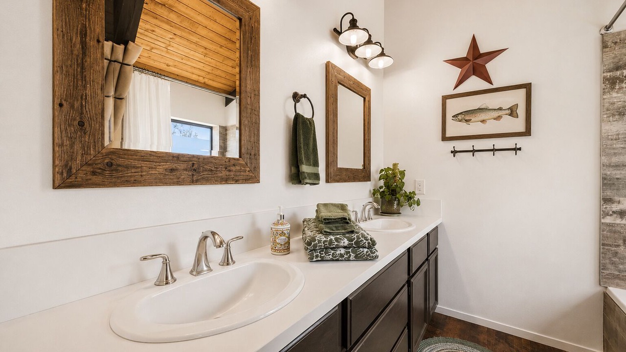 Photo of Bathroom in Kernville