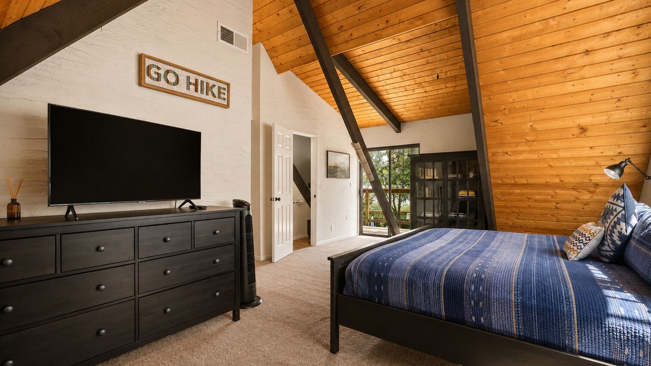 Photo of Bedroom in Kernville