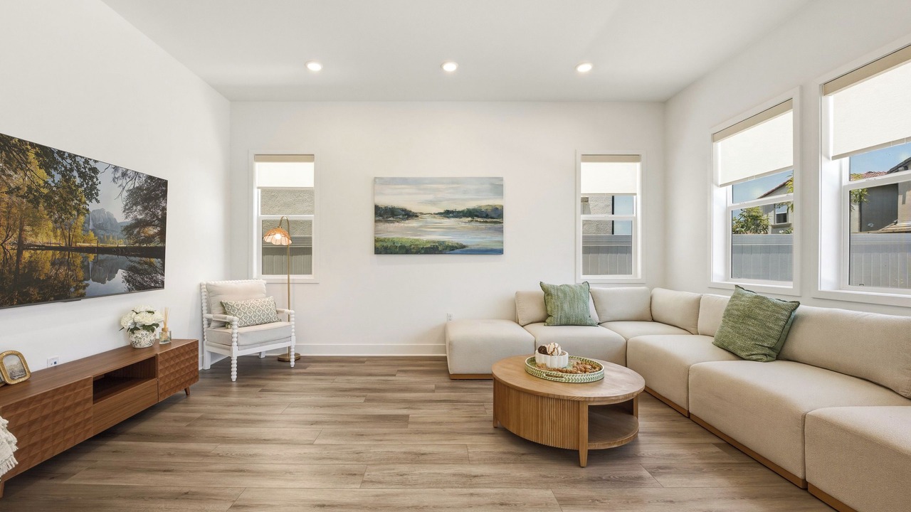 Photo of Livingroom in Hacienda Heights