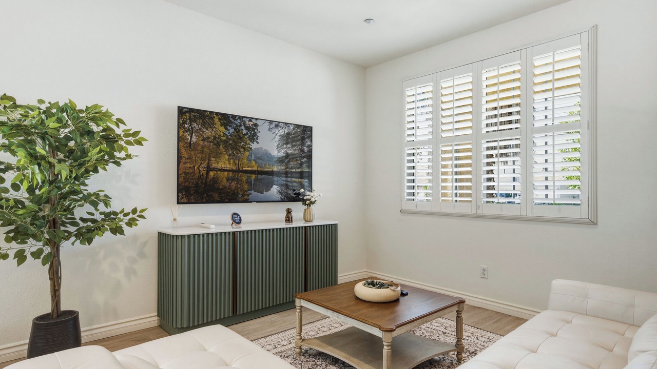 Photo of Livingroom in Fontana