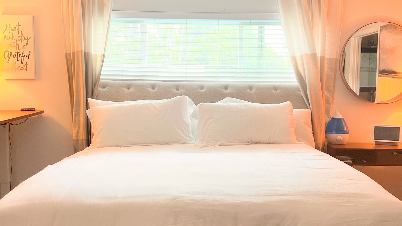 Photo of Bedroom in Reseda