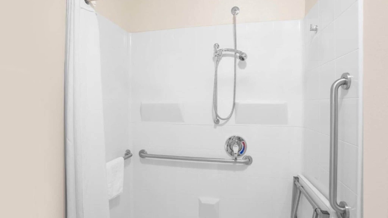 Photo of Bathroom in Barstow
