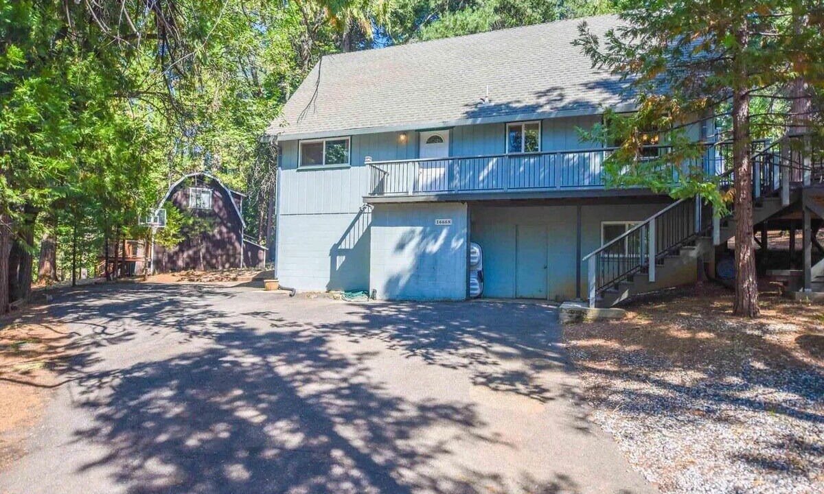 Photo of Outdoor in Phoenix Lake-Cedar Ridge