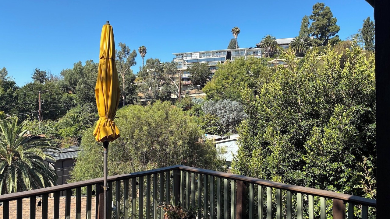 Photo of Outdoor in Hollywood Heights