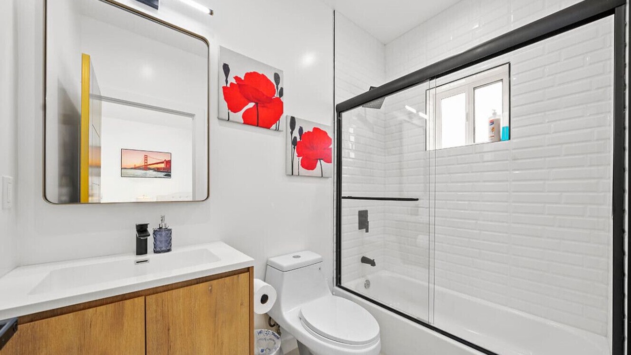 Photo of Bathroom in Rampart Village