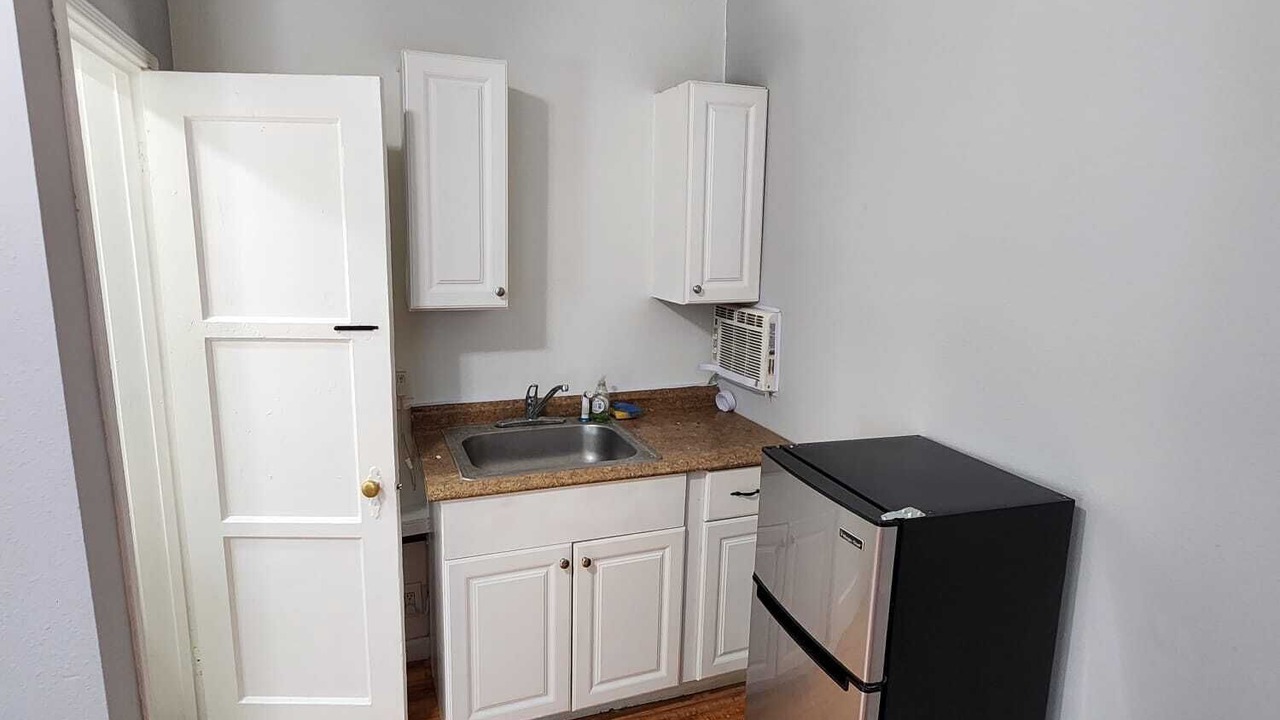 Photo of Kitchen in Studio City