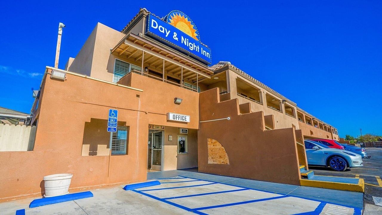 Photo of Outdoor in Hesperia