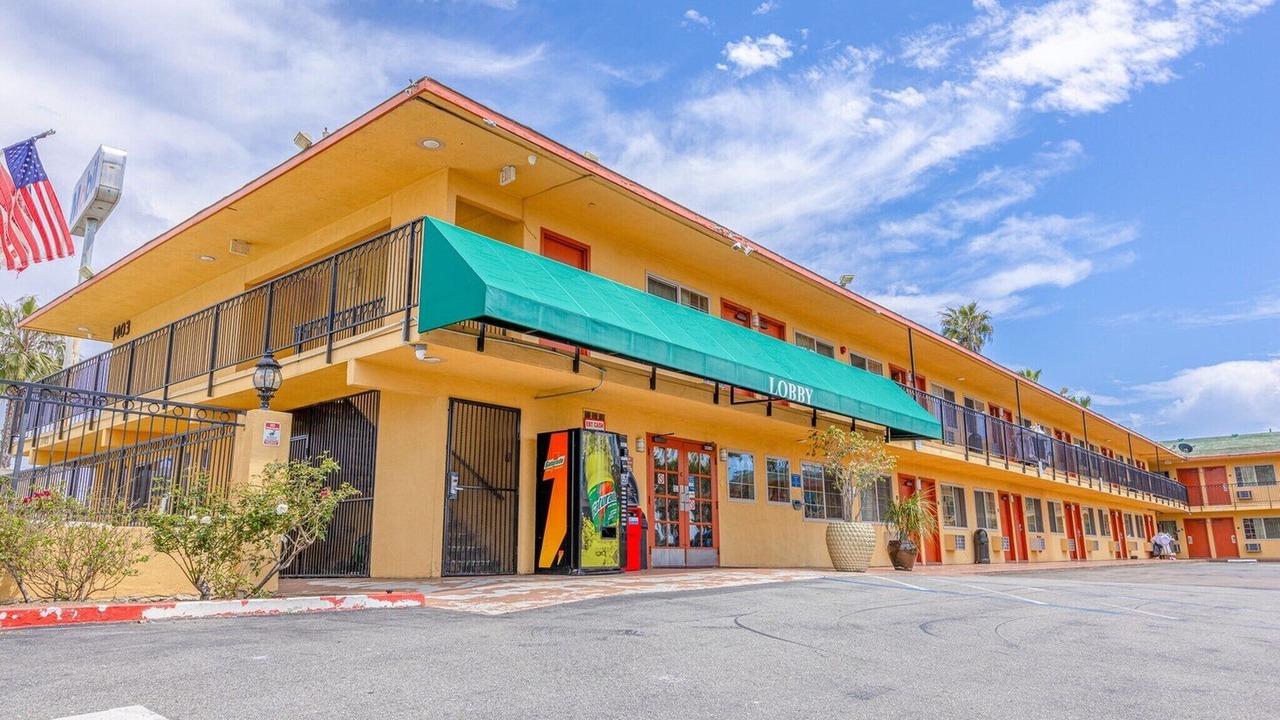 Photo of Outdoor in Loma Alta