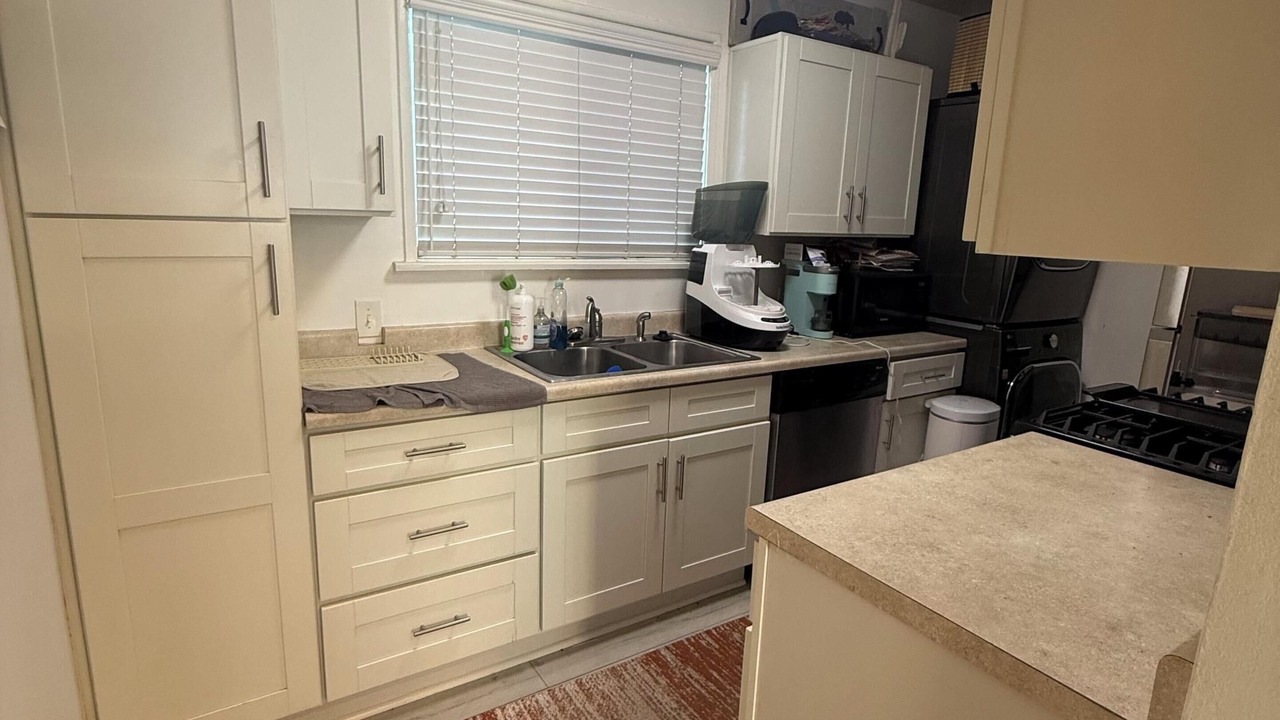 Photo of Kitchen in Del Rey