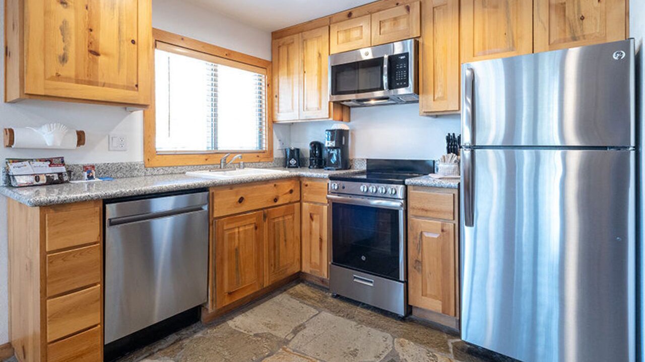 Photo of Kitchen in Tahoya Shores