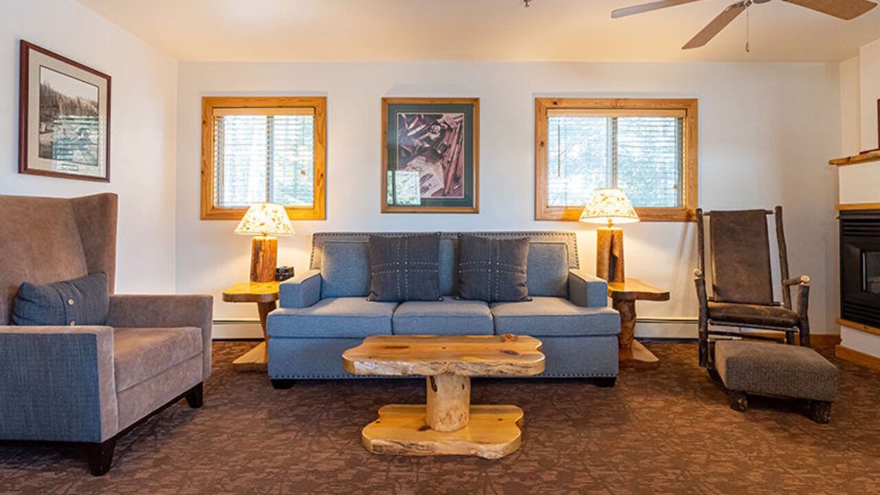 Photo of Livingroom in Tahoya Shores