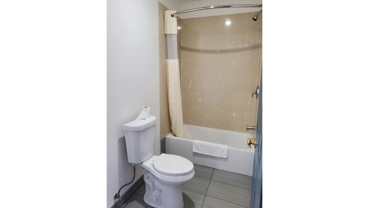 Photo of Bathroom in Oakland