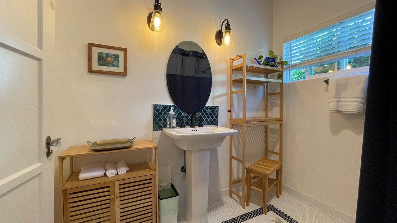 Photo of Bathroom in Eagle Rock
