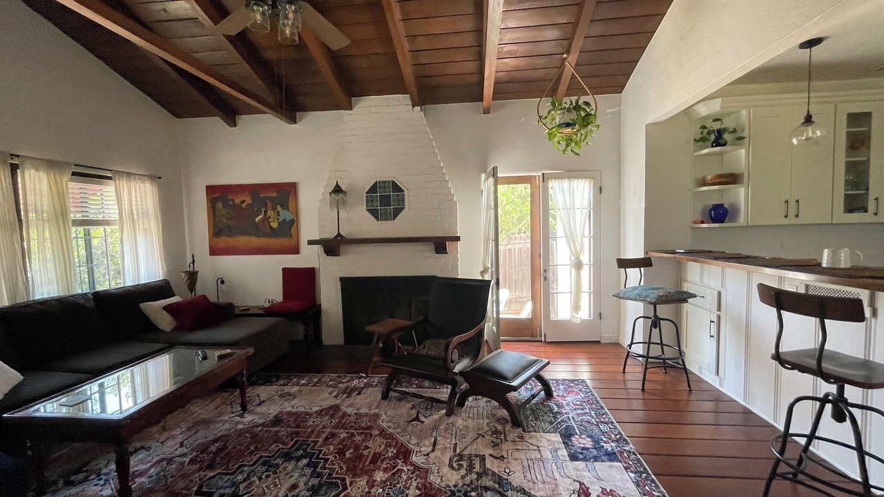 Photo of Livingroom in Eagle Rock