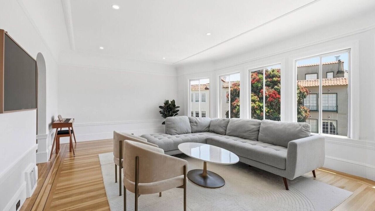 Photo of Livingroom in Marina District