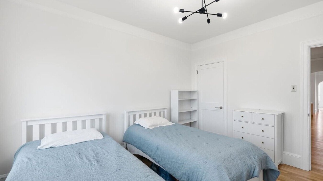Photo of Bedroom in Marina District