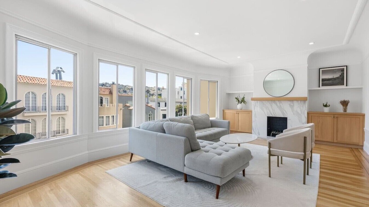 Photo of Livingroom in Marina District