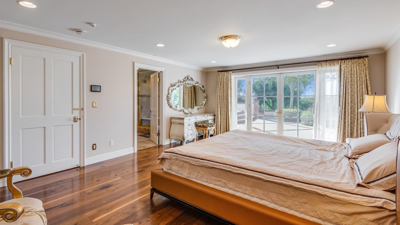 Photo of Bedroom in Palos Verdes Estates