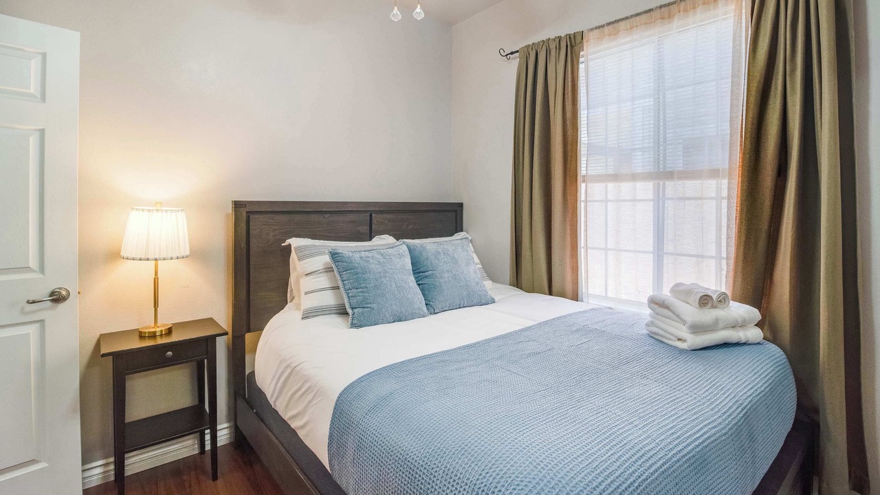 Photo of Bedroom in Lake Elsinore
