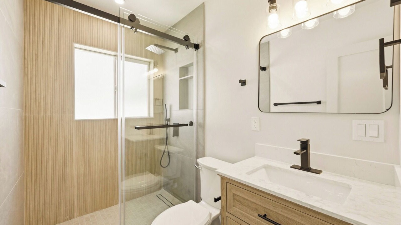 Photo of Bathroom in Imperial Beach