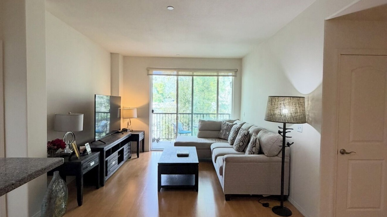 Photo of Livingroom in Lake Balboa