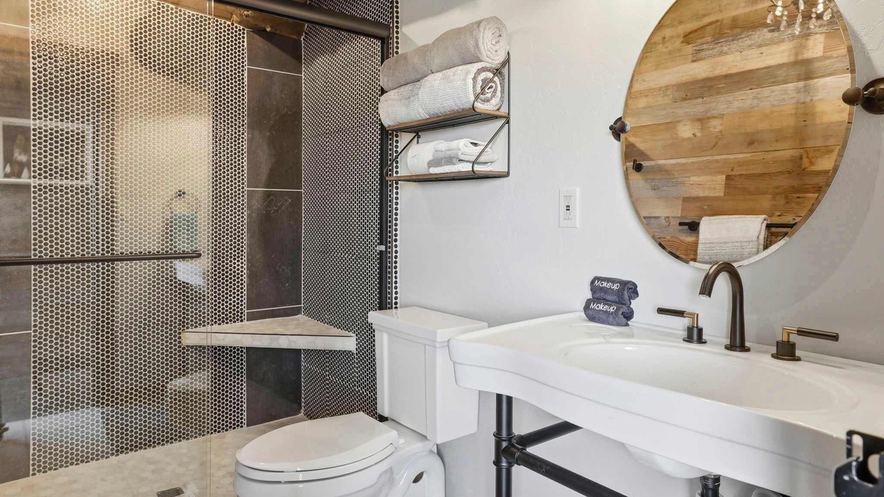 Photo of Bathroom in Iron Springs