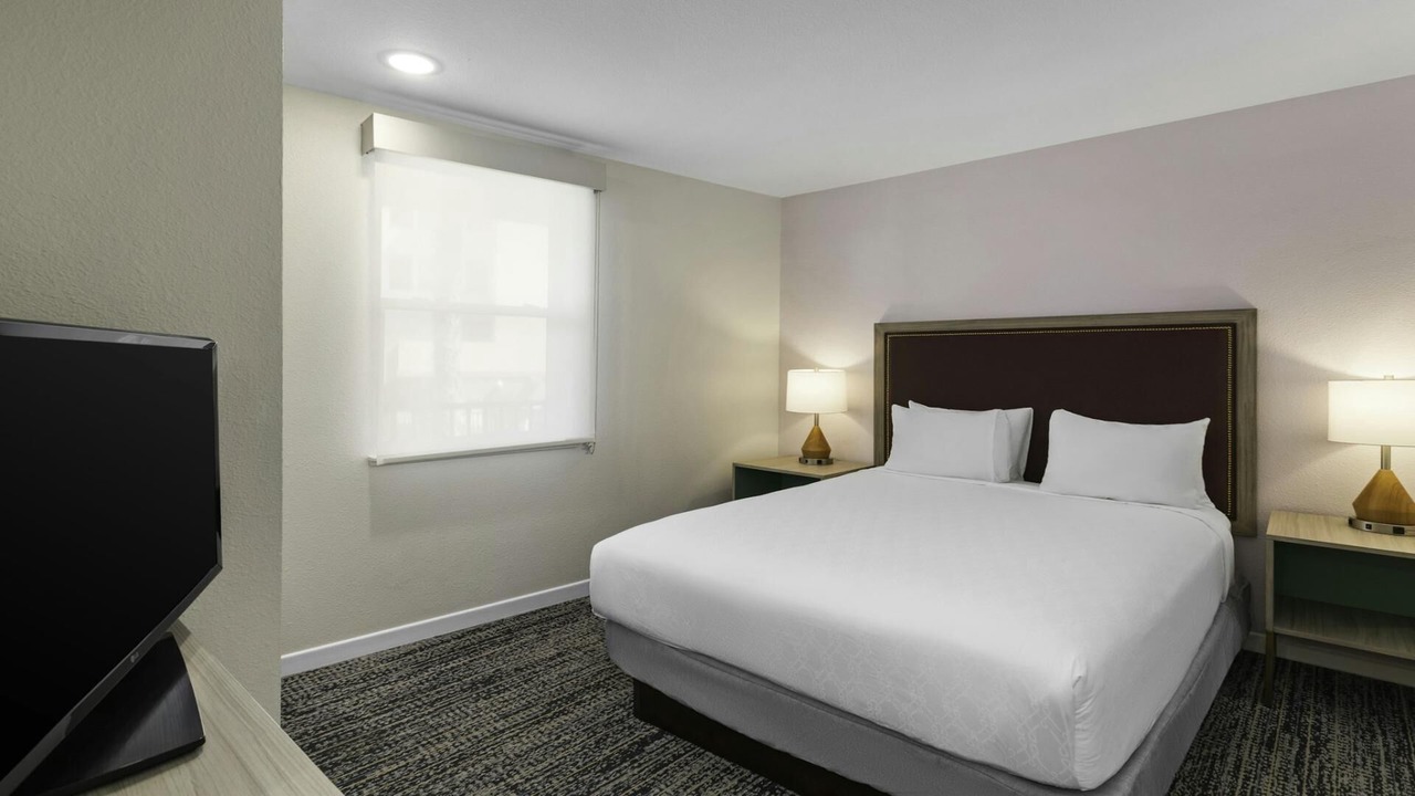 Photo of Bedroom in Oceanside