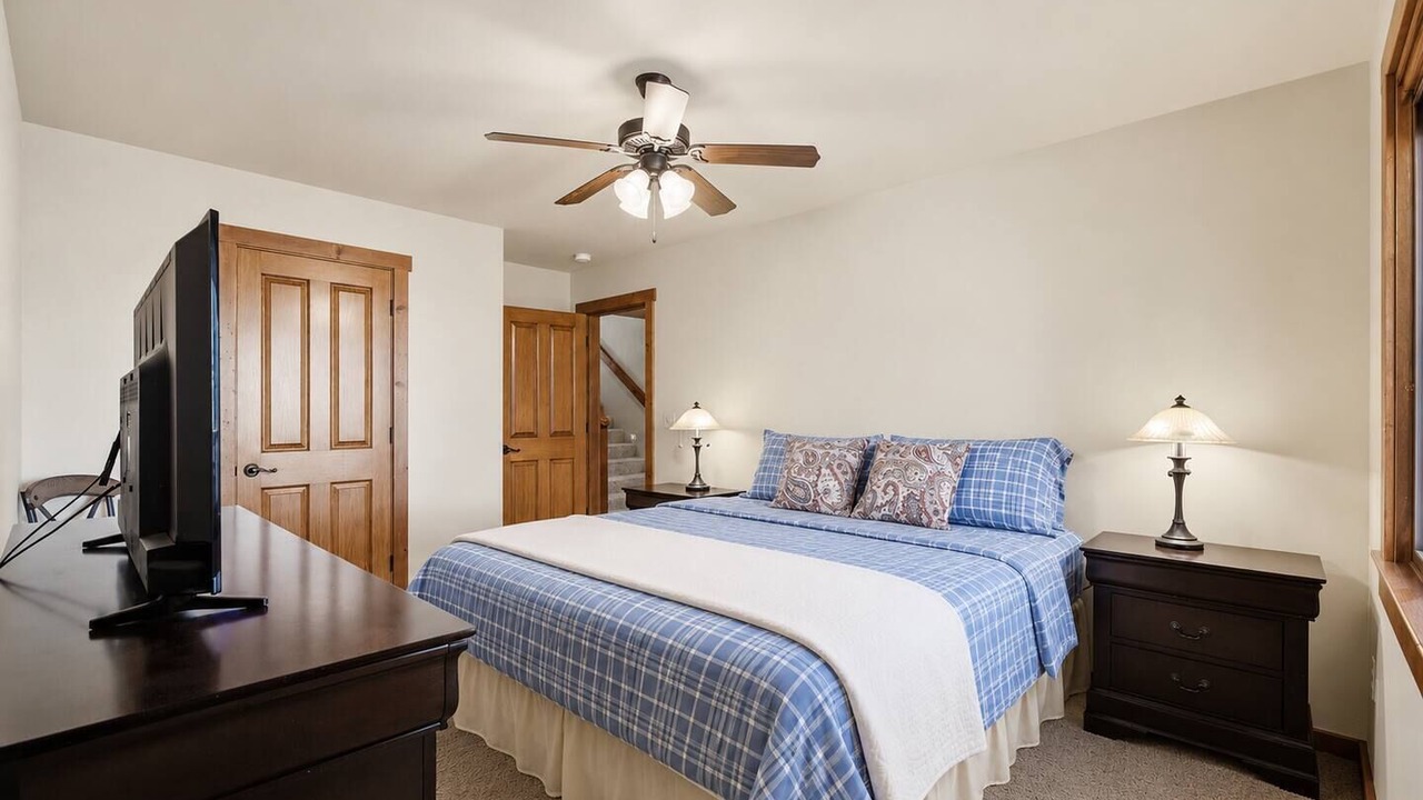 Photo of Bedroom in Shaver Lake