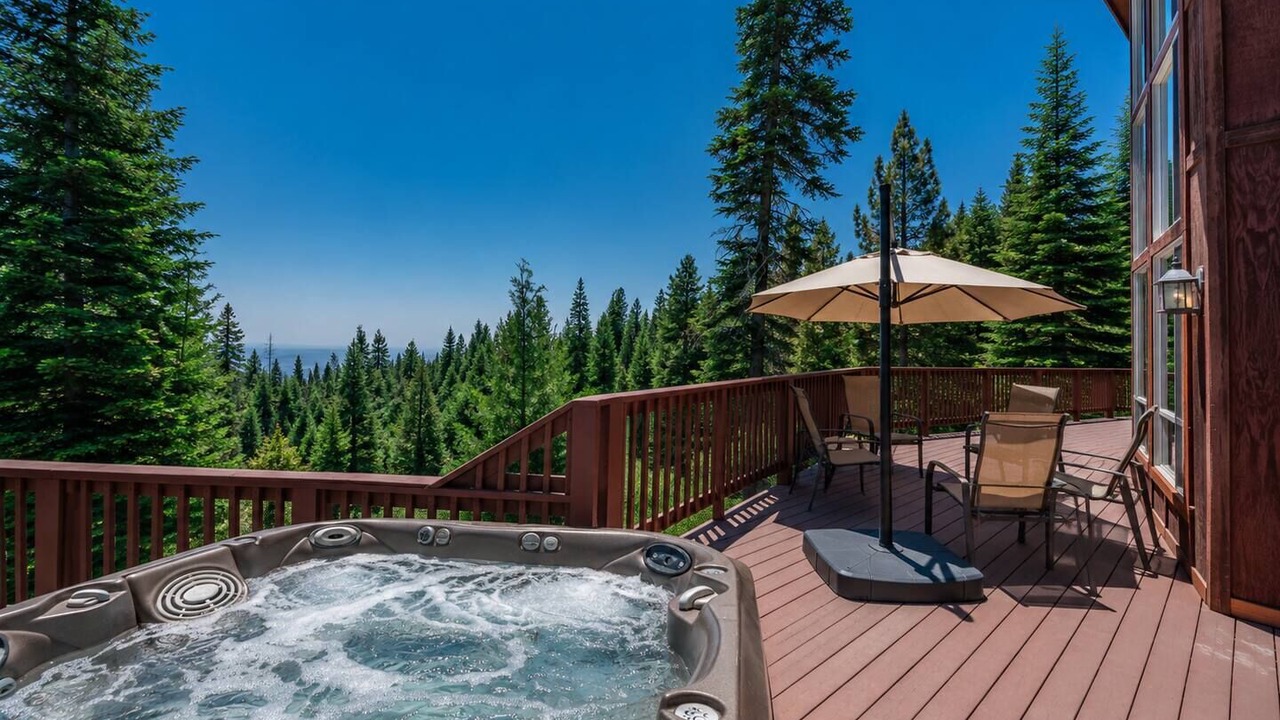 Photo of Patio Balcony in Shaver Lake
