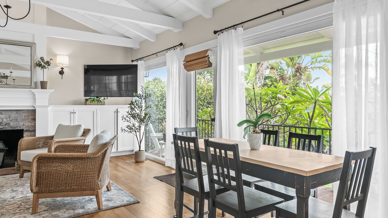 Photo of Outdoor in La Jolla Mesa