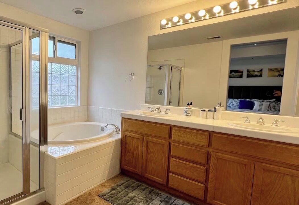 Photo of Bathroom in Salinas