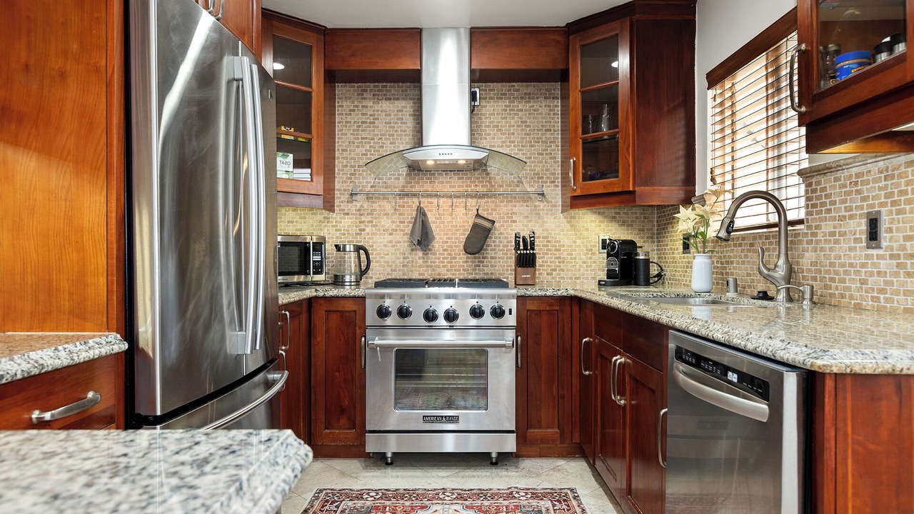 Photo of Kitchen in Sawtelle
