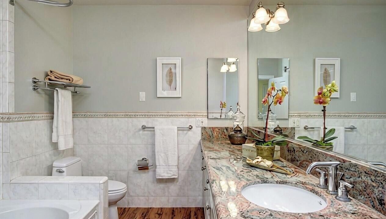 Photo of Bathroom in Pasadena
