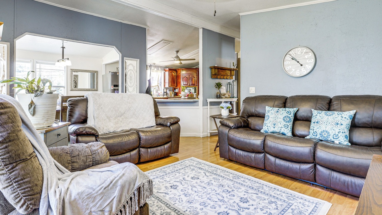 Photo of Livingroom in Clear Lake
