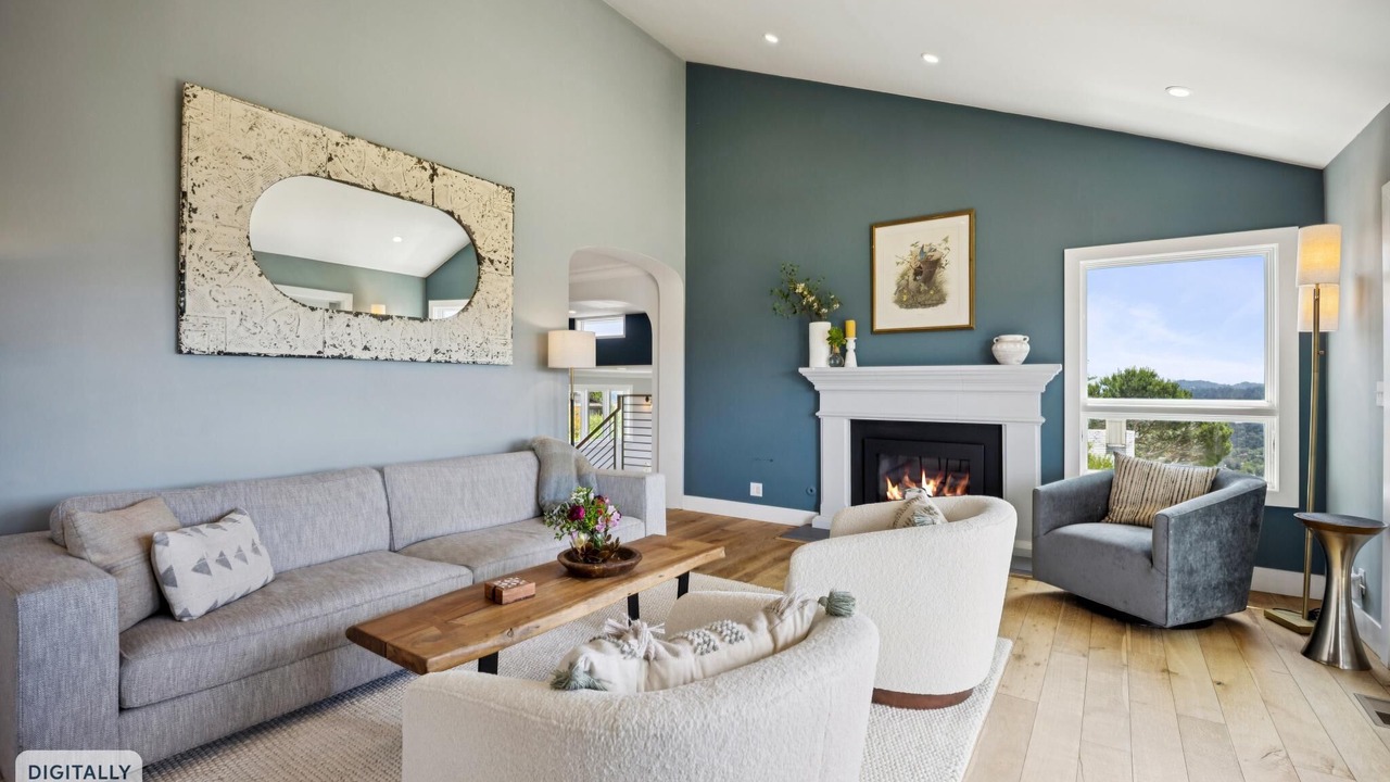 Photo of Livingroom in Fairfax