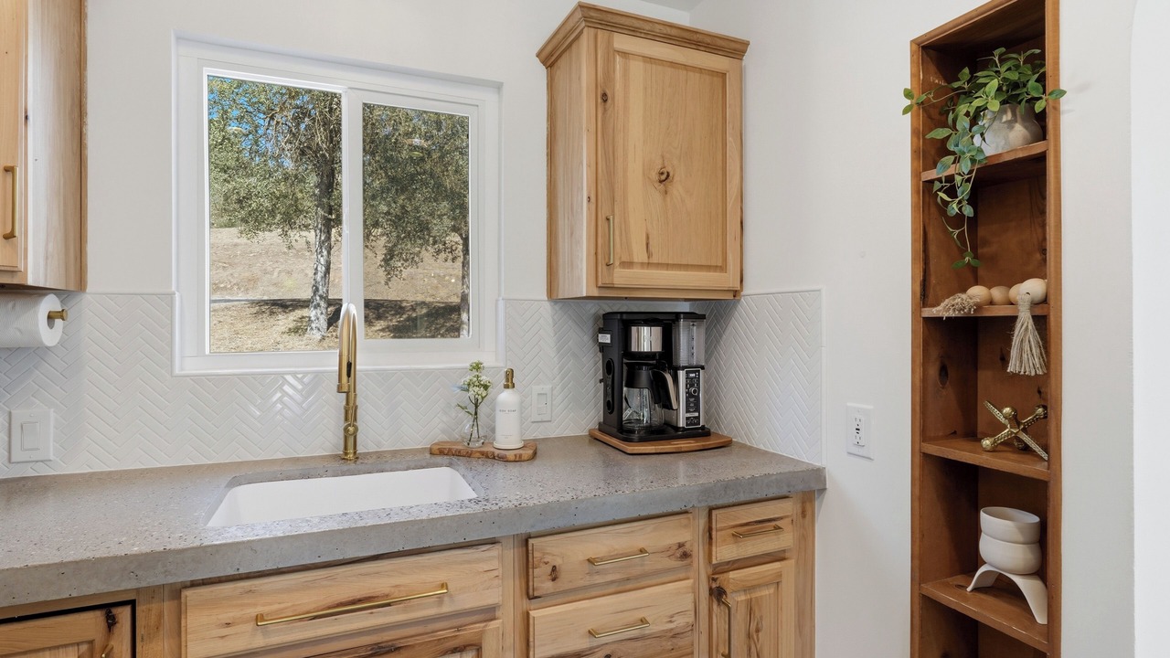 Photo of Kitchen in Yosemite Lakes