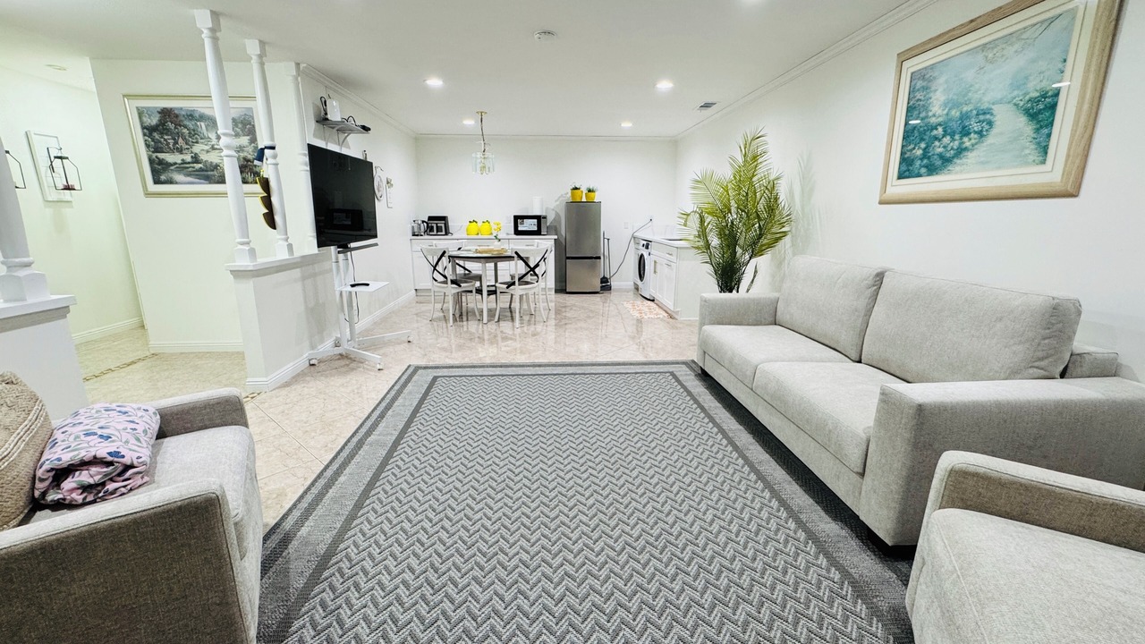 Photo of Livingroom in Westminster