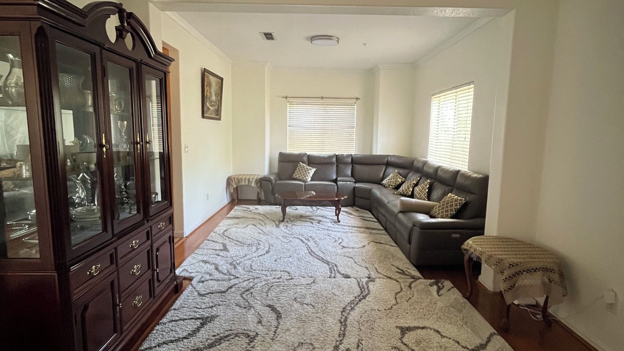 Photo of Livingroom in Livermore