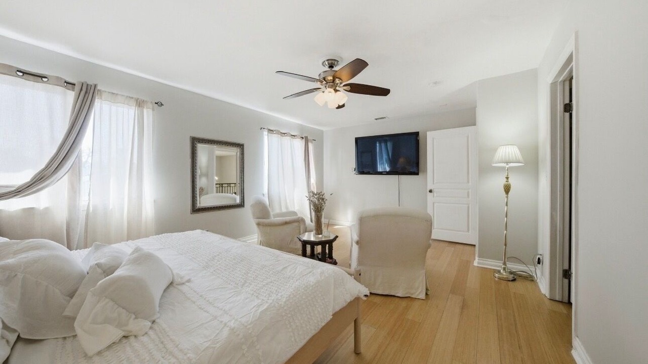 Photo of Bedroom in Lomita