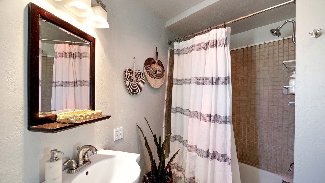 Photo of Bathroom in Landers